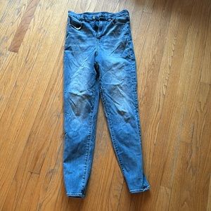 American Eagle - women’s long jeans